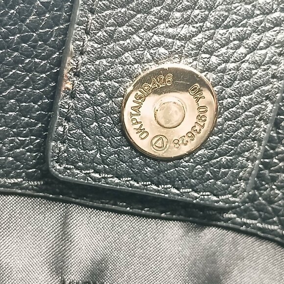 Michael Kors Jet Set Medium Shoulder Bag Black Pebbled Leather Gold Chain EUC - Picture 11 of 16